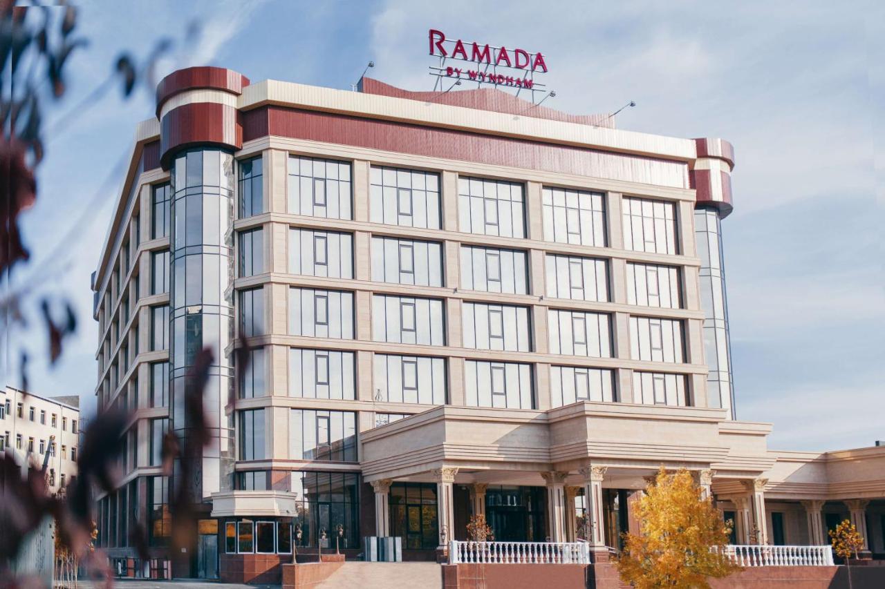 Ramada By Wyndham Shymkent 호텔 외부 사진